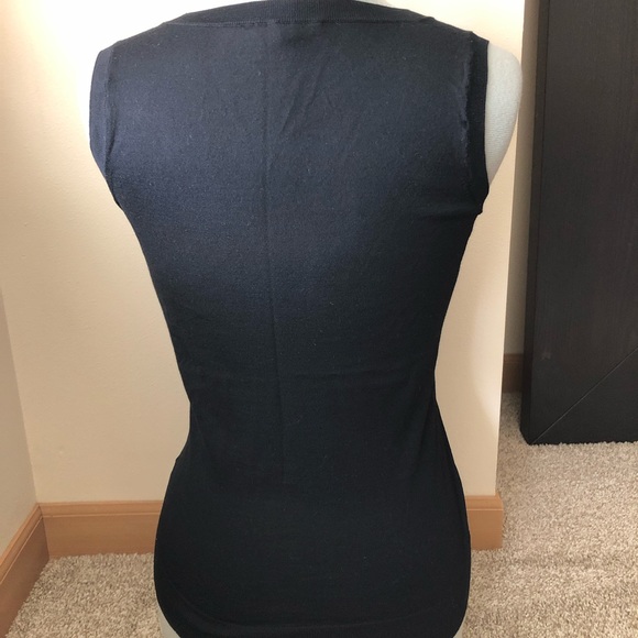 Alexander McQueen Black Wool Sleeveless Top - Picture 4 of 4